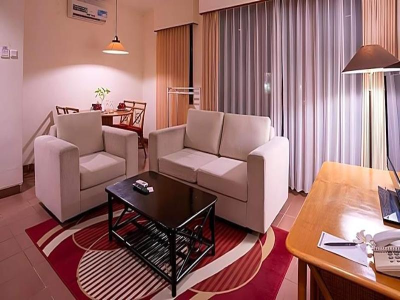 PLAGOO HOLIDAY HOTEL - Genel