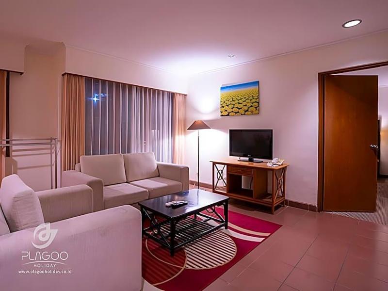 PLAGOO HOLIDAY HOTEL - Genel