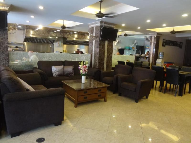 Maleez Lodge Hotel  Restaurant - Genel