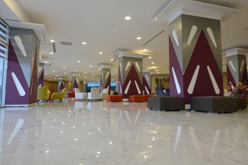 Green Nature Diamond Hotel - Lobi