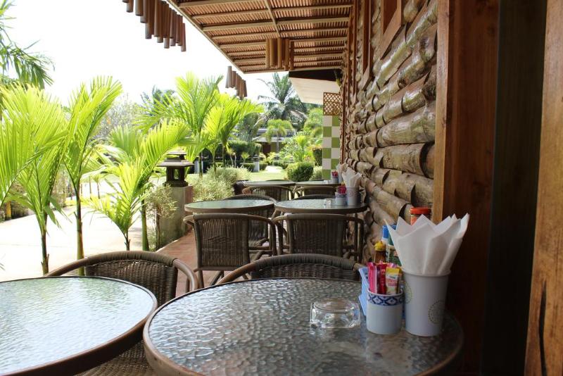 Aonang Phutawan Resort - Restoran