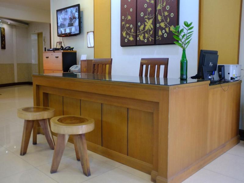V Style Boutique Hotel - Lobi