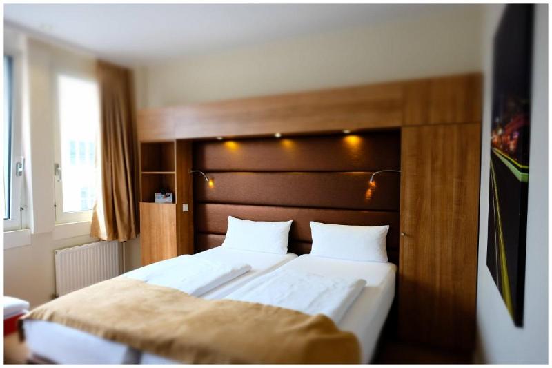 Motelplus Berlin - Oda