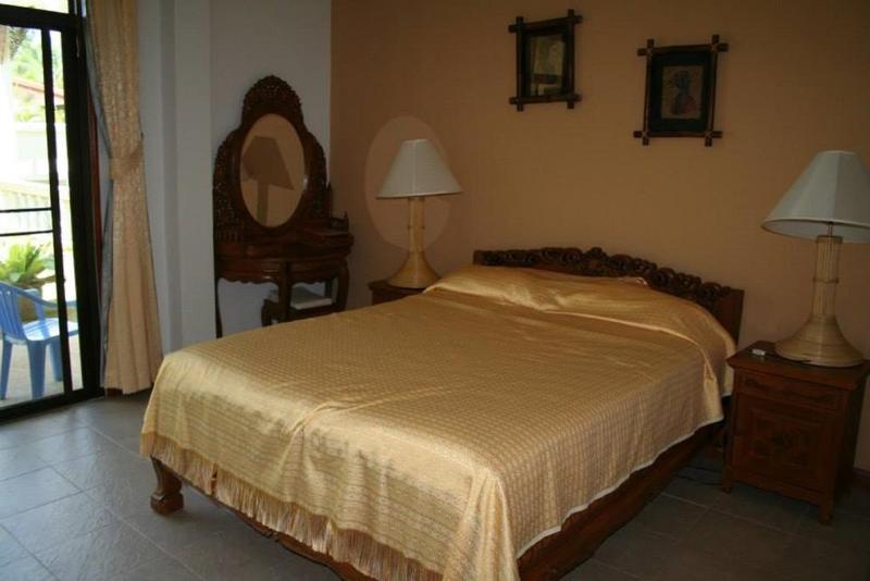 Long Beach Inn - Genel