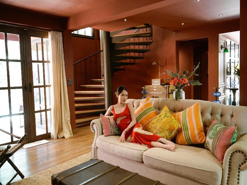 At Niman Conceptual  Home - Oda