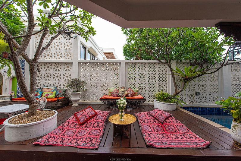 At Niman Conceptual  Home - Teras