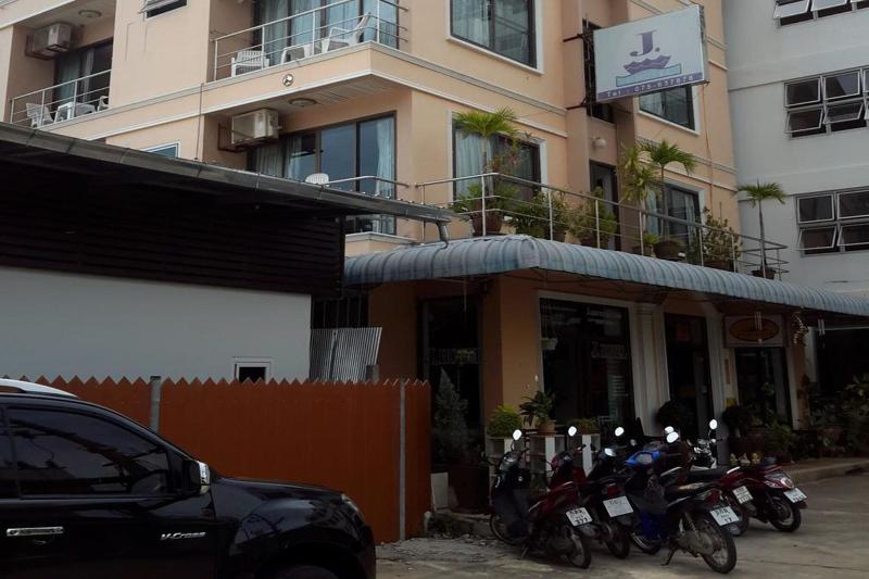 J Hotel - Genel