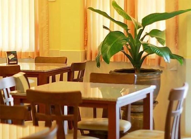 Cozy Villa Hotel - Restoran
