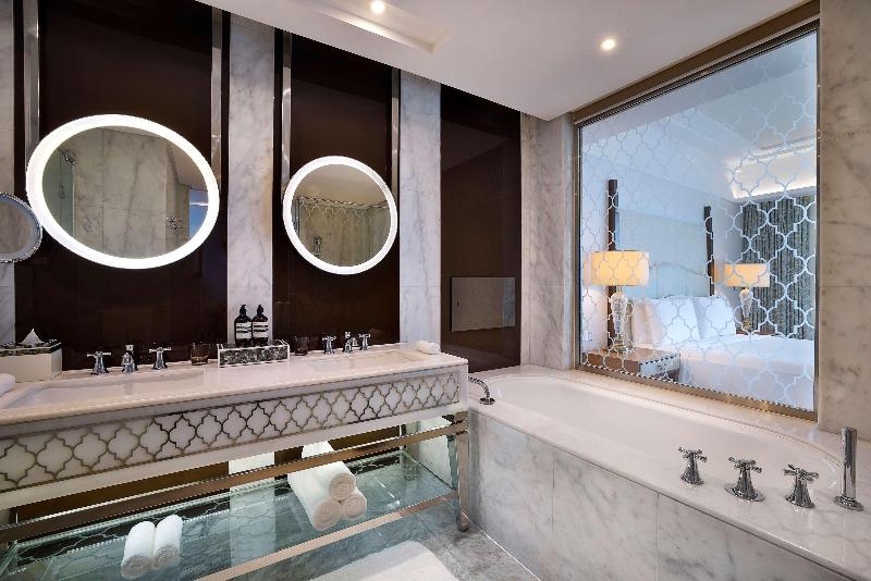 Waldorf Astoria Dubai Palm Jumeirah - Oda