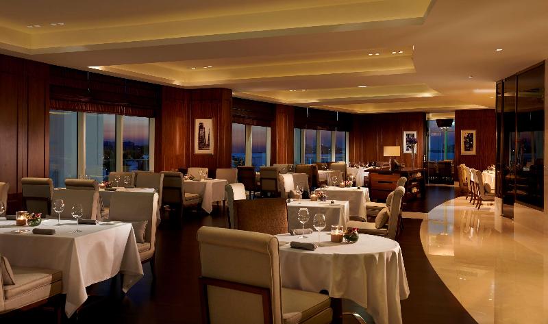 Waldorf Astoria Dubai Palm Jumeirah - Restoran