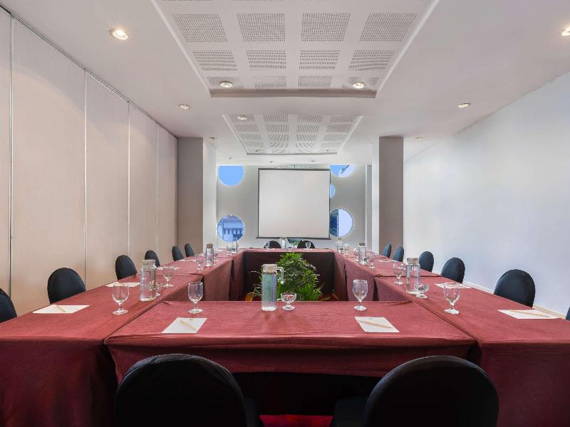 Ibis Styles Malang - Toplantı