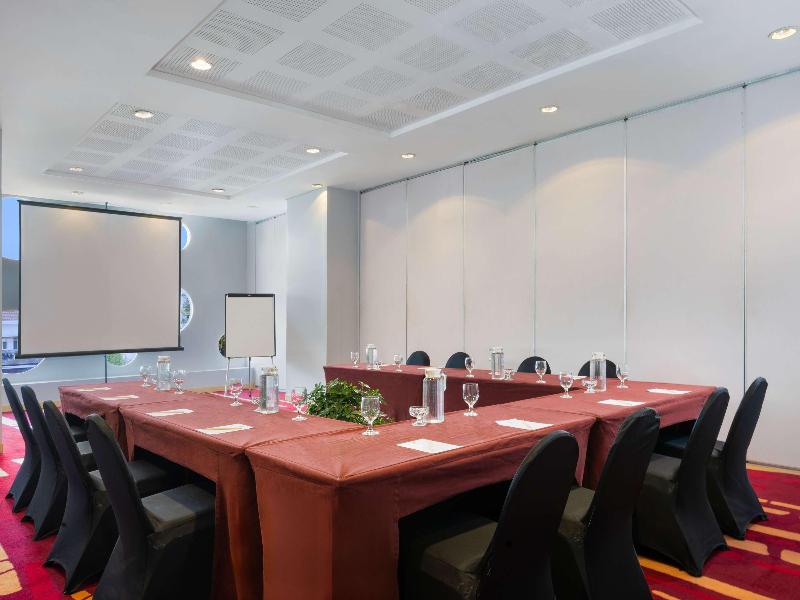 Ibis Styles Malang - Toplantı