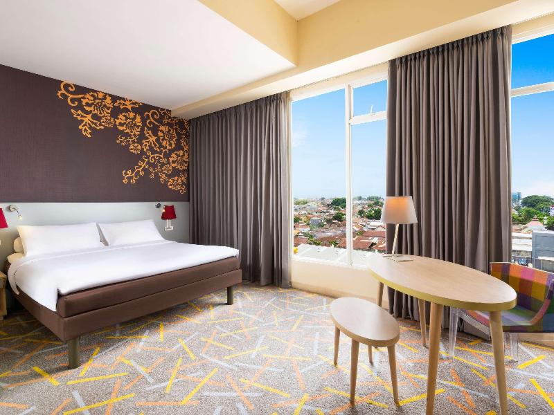 Ibis Styles Malang - Oda