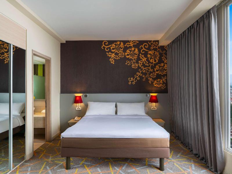 Ibis Styles Malang - Oda
