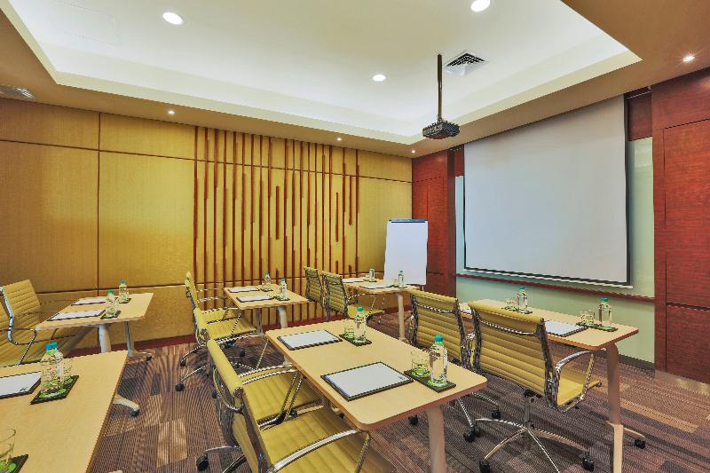 Holiday Inn Express Semarang Simpang Lima - Toplantı