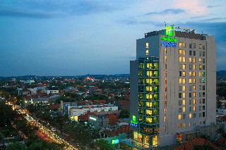 Holiday Inn Express Semarang Simpang Lima fotoÄŸrafÄ±