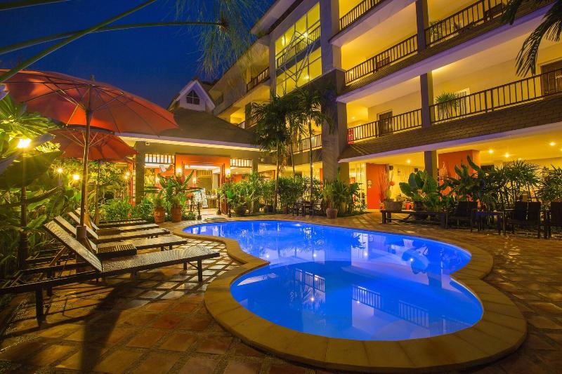 The Opium Serviced Apartment And Hotel - Havuz