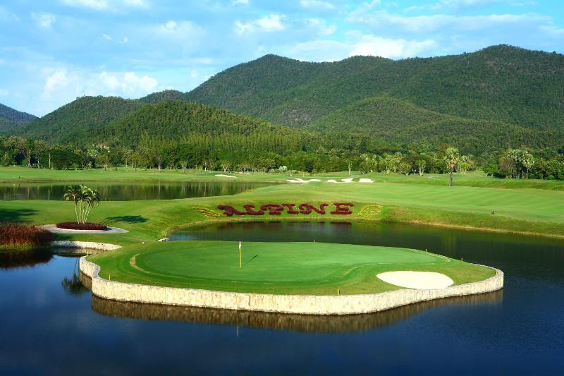 Alpine Golf Resort - Genel