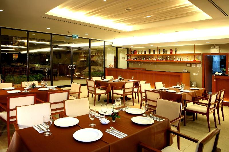 Alpine Golf Resort - Restoran