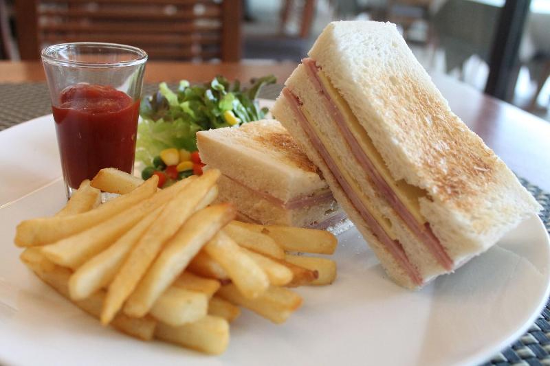 Alpine Golf Resort - Restoran