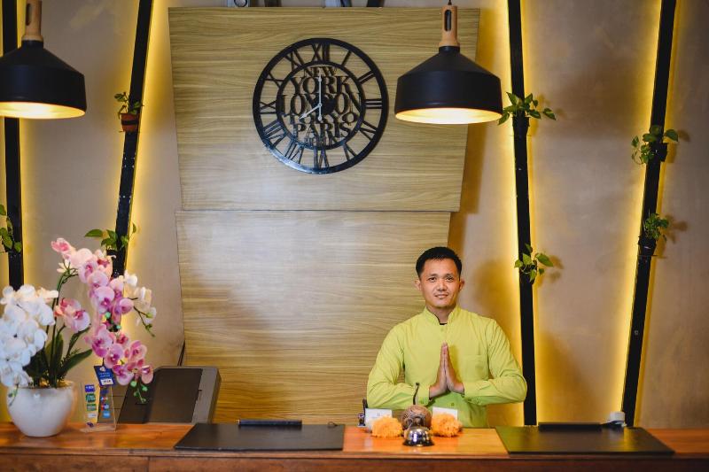 Bali Breezz Hotel - Lobi