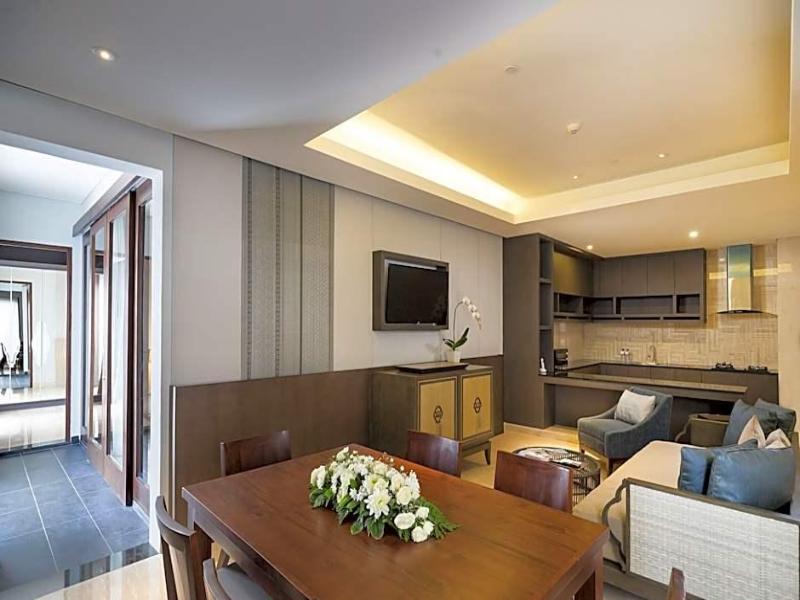 Beachfront Suites Bali - Oda