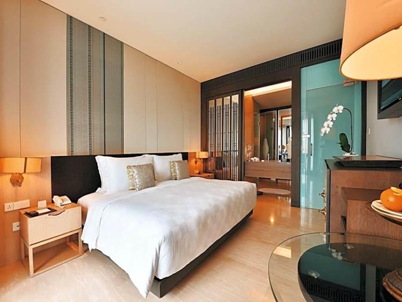 Beachfront Suites Bali - Oda