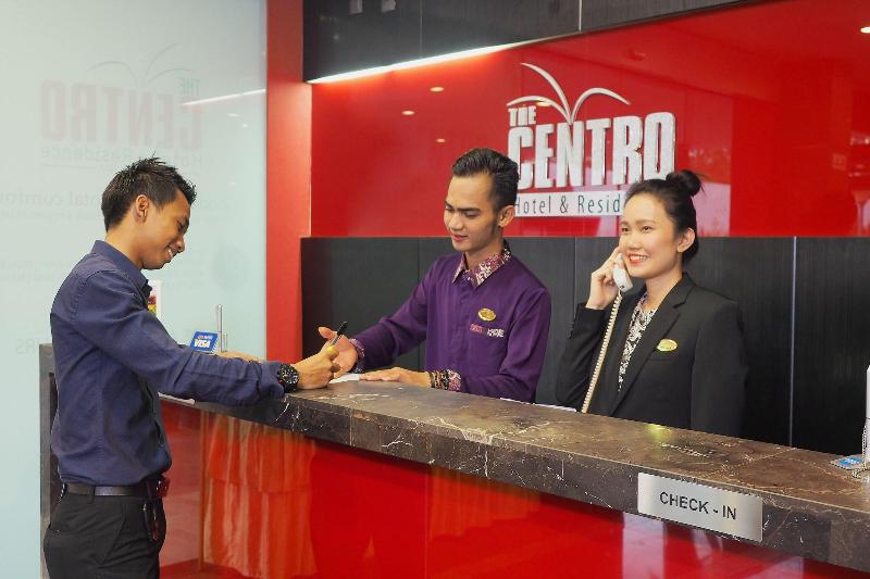 The Centro Hotel  Residence - Lobi