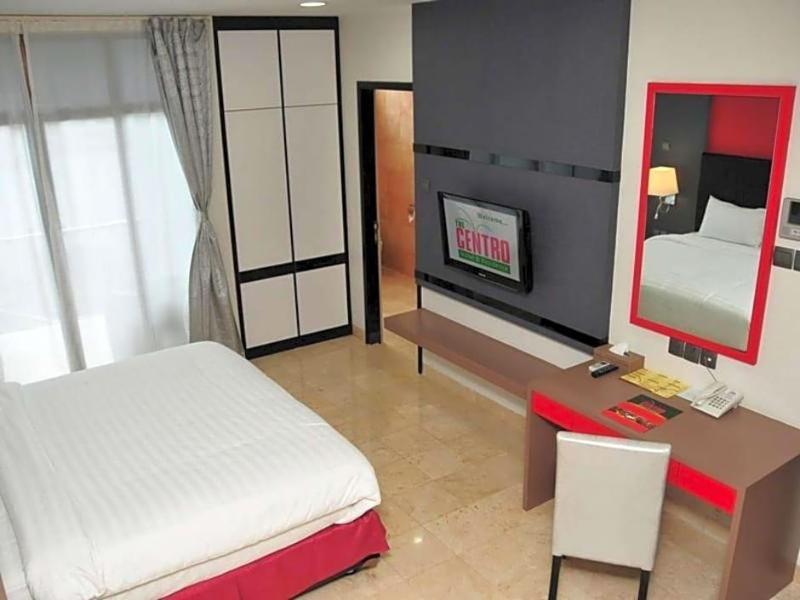 The Centro Hotel  Residence - Oda
