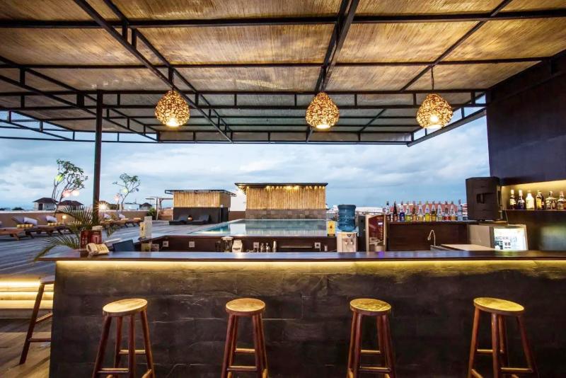 The Tusita Hotel - Bar