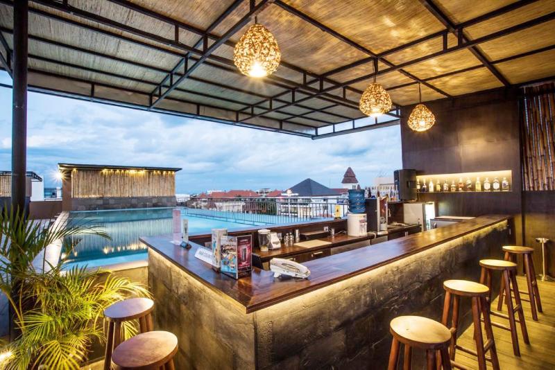 The Tusita Hotel - Bar
