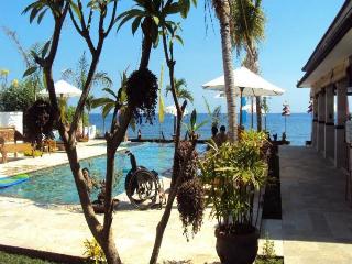 Kelapa Lovina Beach Villa fotoÄŸrafÄ±