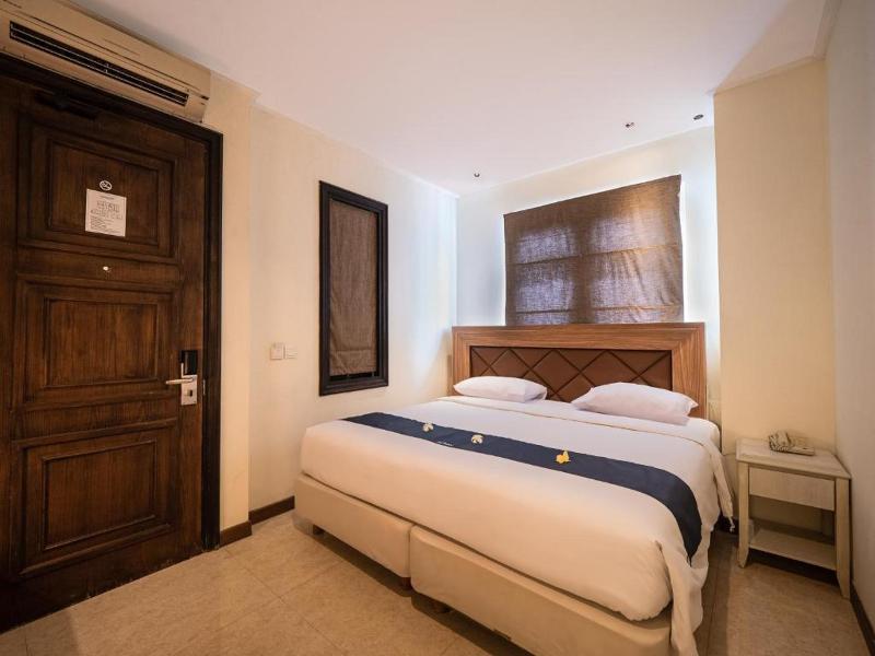 Alron Hotel Kuta - Oda