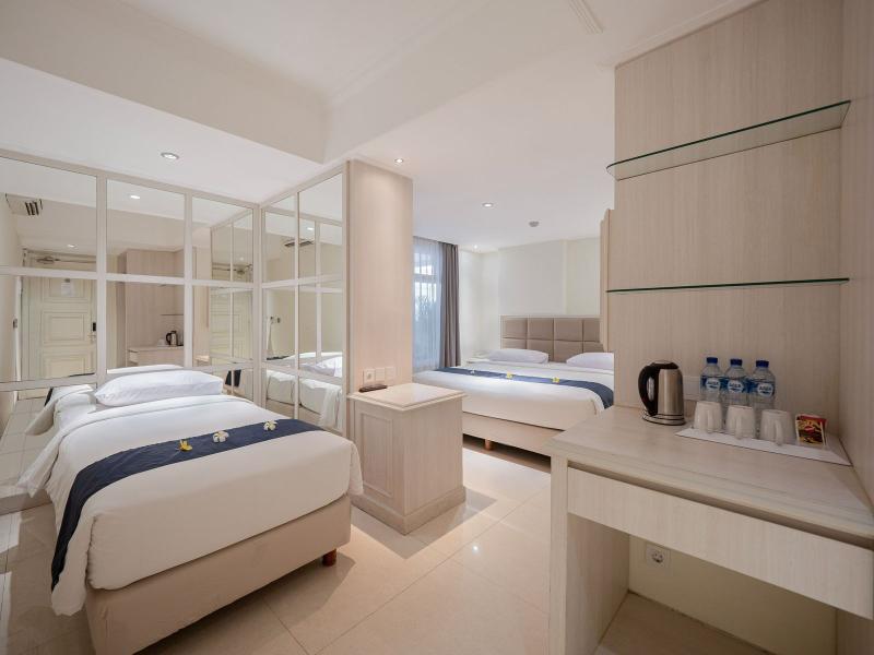 Alron Hotel Kuta - Oda