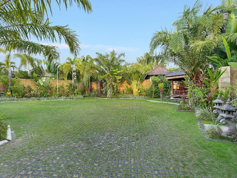 Askara Villa - Lobi
