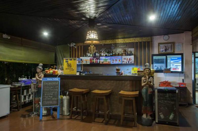 Ploykhumthong Boutique Resort - Restoran