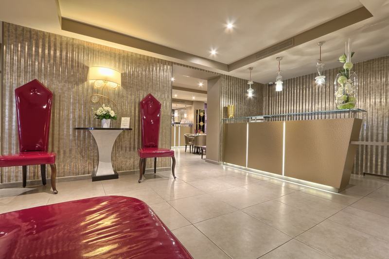 Mondial Hotel - Lobi
