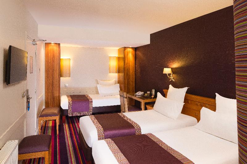 Mondial Hotel - Oda