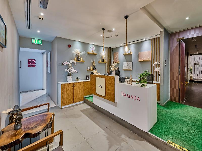 Ramada Hotel & Suites by Wyndham JBR - Aktivite