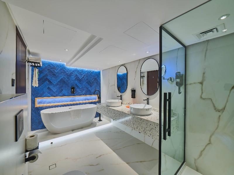 Ramada Hotel & Suites by Wyndham JBR - Oda
