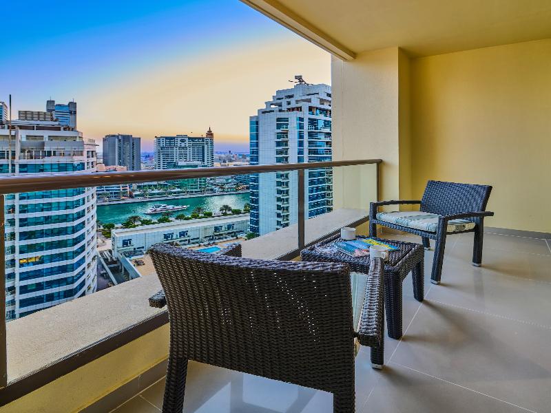 Ramada Hotel & Suites by Wyndham JBR - Oda