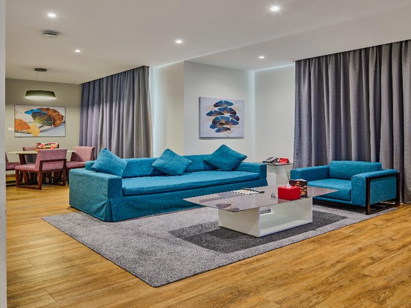 Ramada Hotel & Suites by Wyndham JBR - Oda