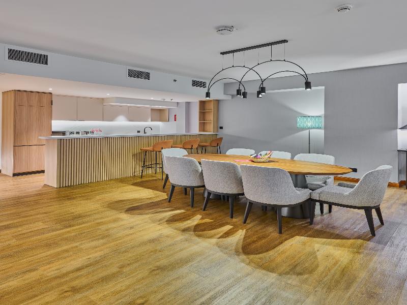 Ramada Hotel & Suites by Wyndham JBR - Oda