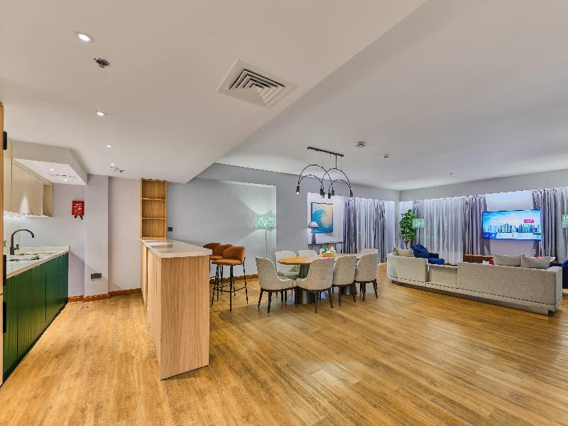 Ramada Hotel & Suites by Wyndham JBR - Oda
