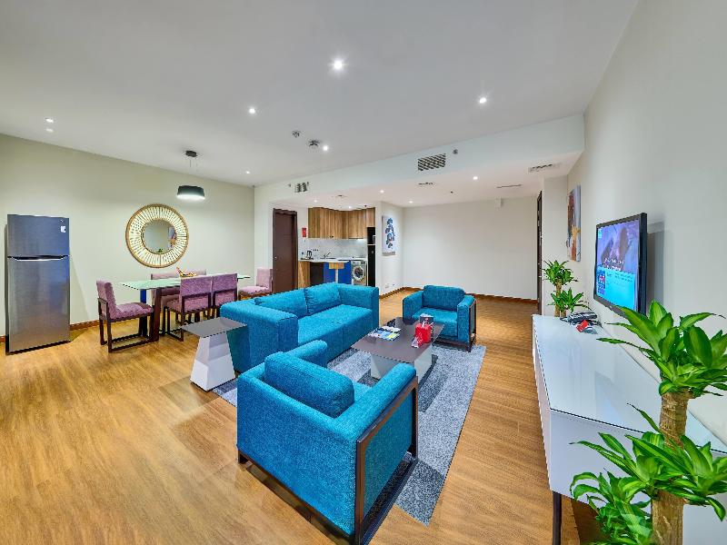 Ramada Hotel & Suites by Wyndham JBR - Oda