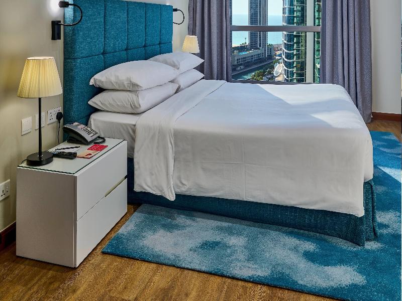 Ramada Hotel & Suites by Wyndham JBR - Oda