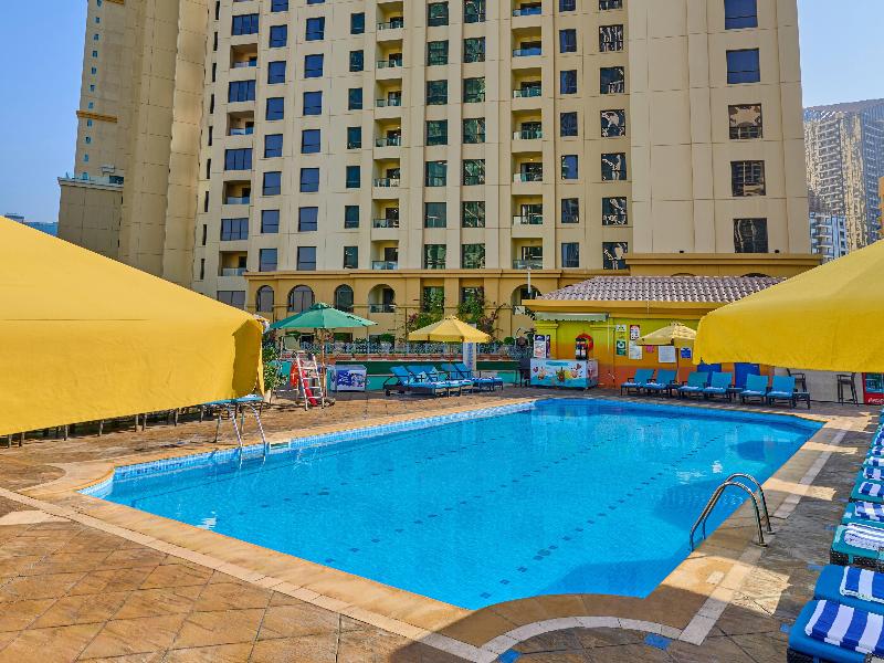 Ramada Hotel & Suites by Wyndham JBR - Havuz