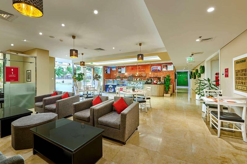 Ramada Hotel & Suites by Wyndham JBR - Restoran