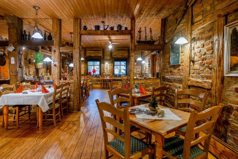 Land Gut Hotel Hermann - Restoran