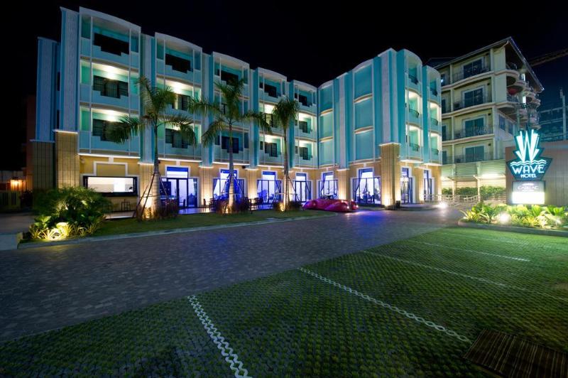 Wave Hotel - Genel